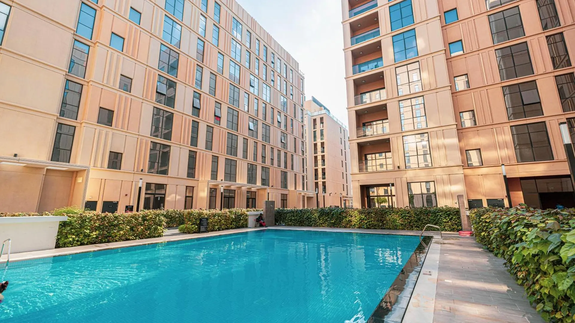 The Pebble Studio By Blue Cloud Holidays Sharjah Appartement