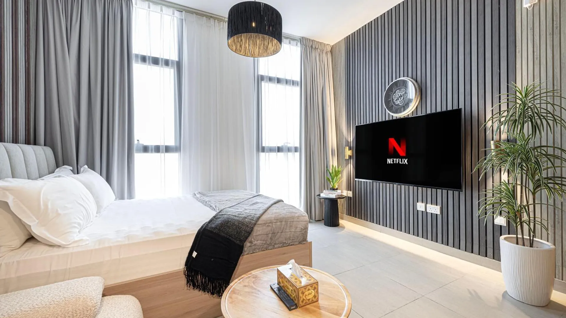 The Pebble Studio By Blue Cloud Holidays Sharjah Appartement