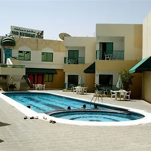 Summer Land Motel